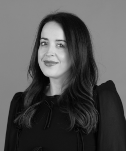 Emma McIlveen website 700