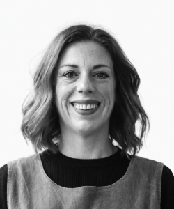 Emma Wallis Head Shot